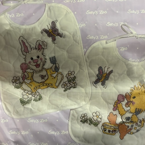 New, Stamped Cross-Stitch Kit, Baby Bibs Embroidery, Suzy’s School, Bird, Bunny - Picture 3 of 5